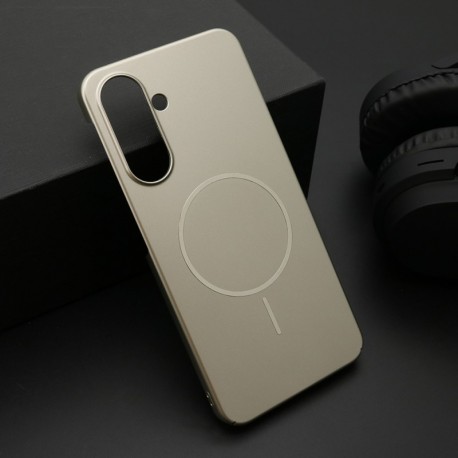 Futrola za Samsung Galaxy A26 leđa Pure matte MagSafe - zlatna