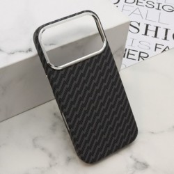 Futrola za iPhone 17 Pro leđa Urban mesh MagSafe - crna